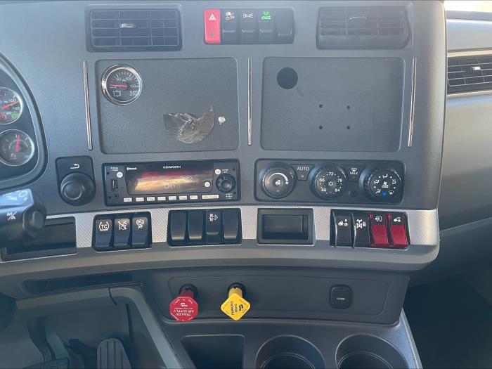 2022 Kenworth T680-14