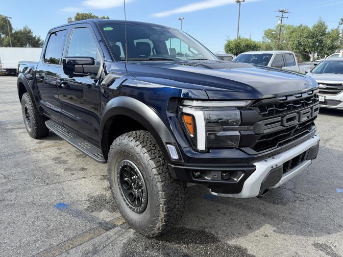 2025 Ford F-150-10