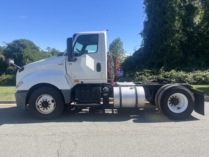 2019 International LT625-8