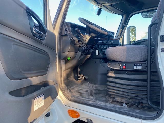 2019 International LT625-15