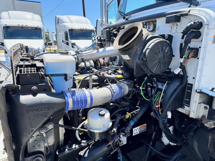 2020 Peterbilt 337-12