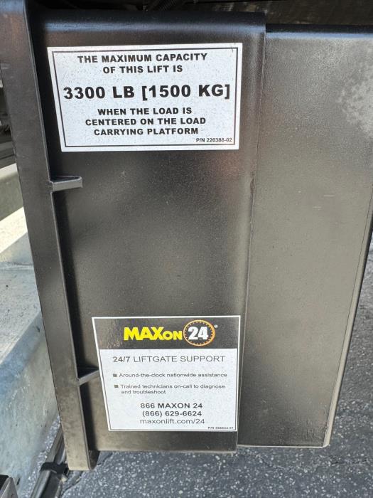 2020 Peterbilt 337-22