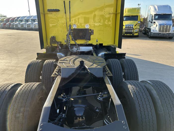 2024 Peterbilt 579-13