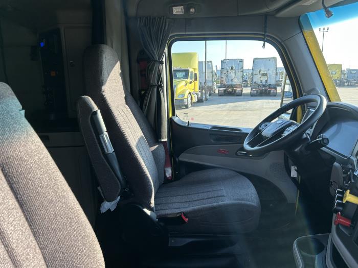 2024 Peterbilt 579-23