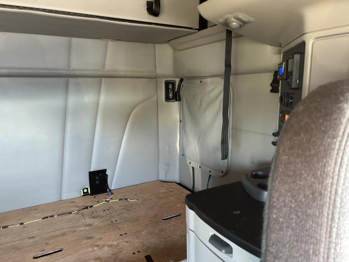 2024 Peterbilt 579-33