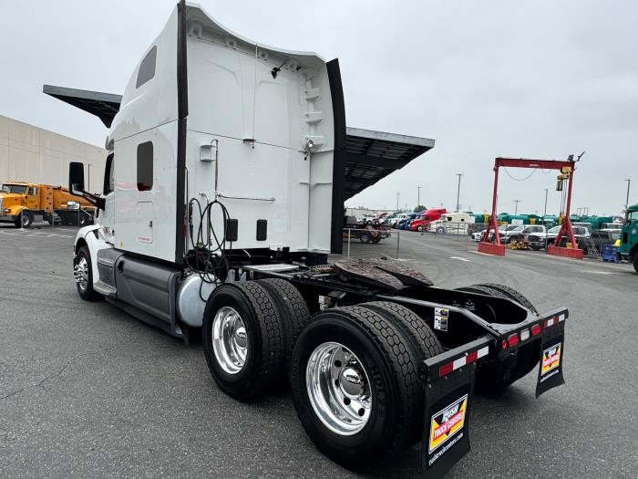 2021 Peterbilt 579-7