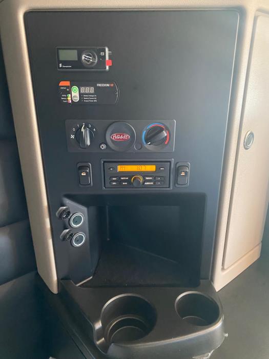 2026 Peterbilt 589-23