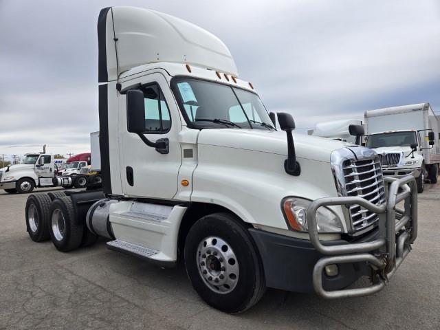 2014 Freightliner Cascadia-3