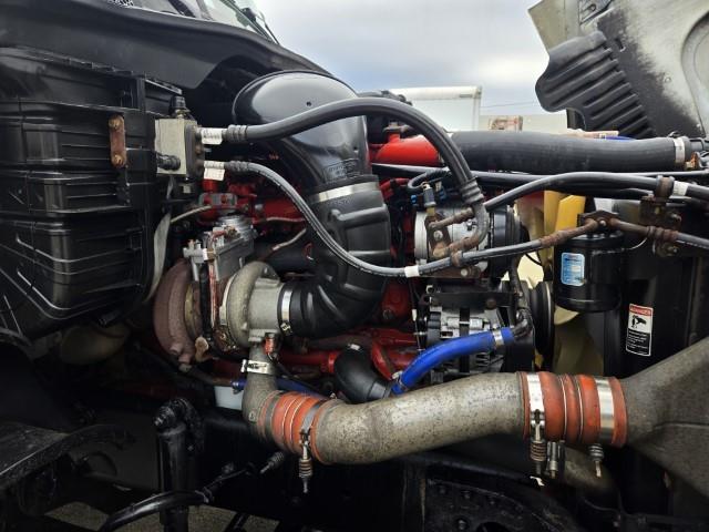 2014 Freightliner Cascadia-19