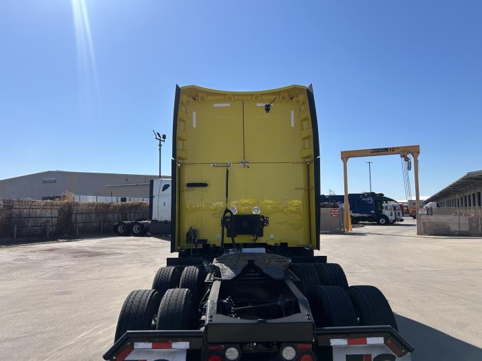 2024 Peterbilt 579-4