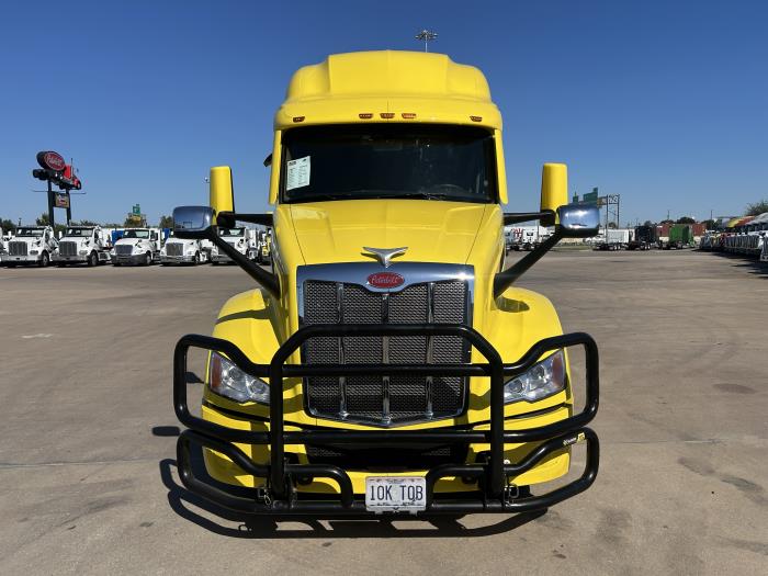 2024 Peterbilt 579-8