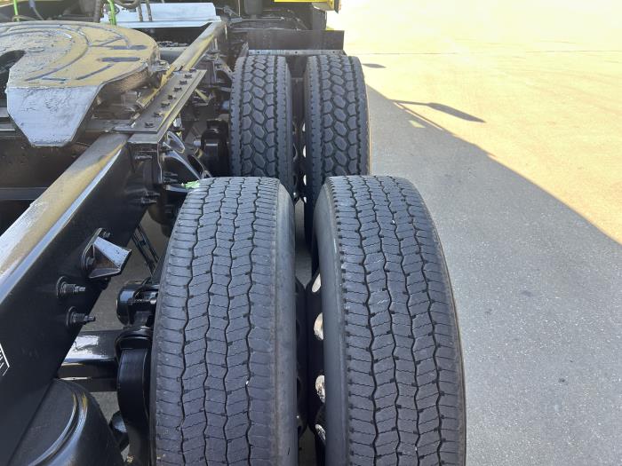 2024 Peterbilt 579-11