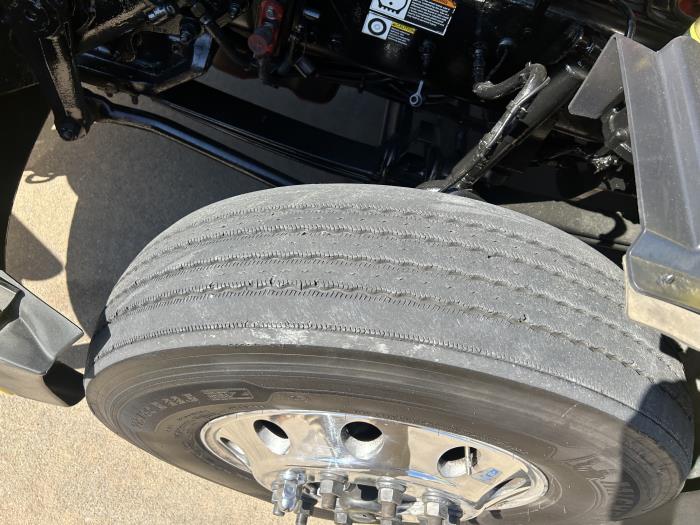 2024 Peterbilt 579-18