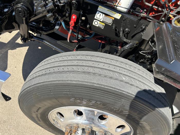 2022 Peterbilt 579-18