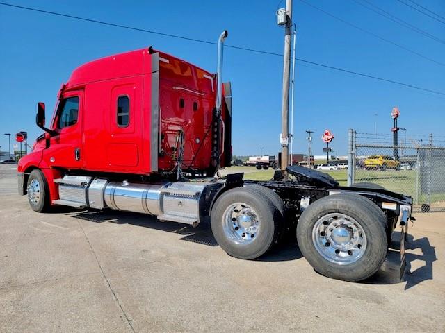 2024 Freightliner Cascadia-5