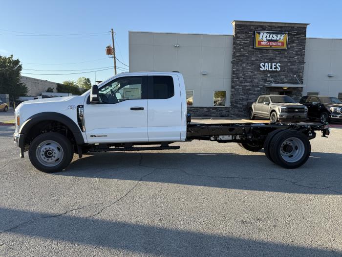 2026 Ford F-550 XL photo 2