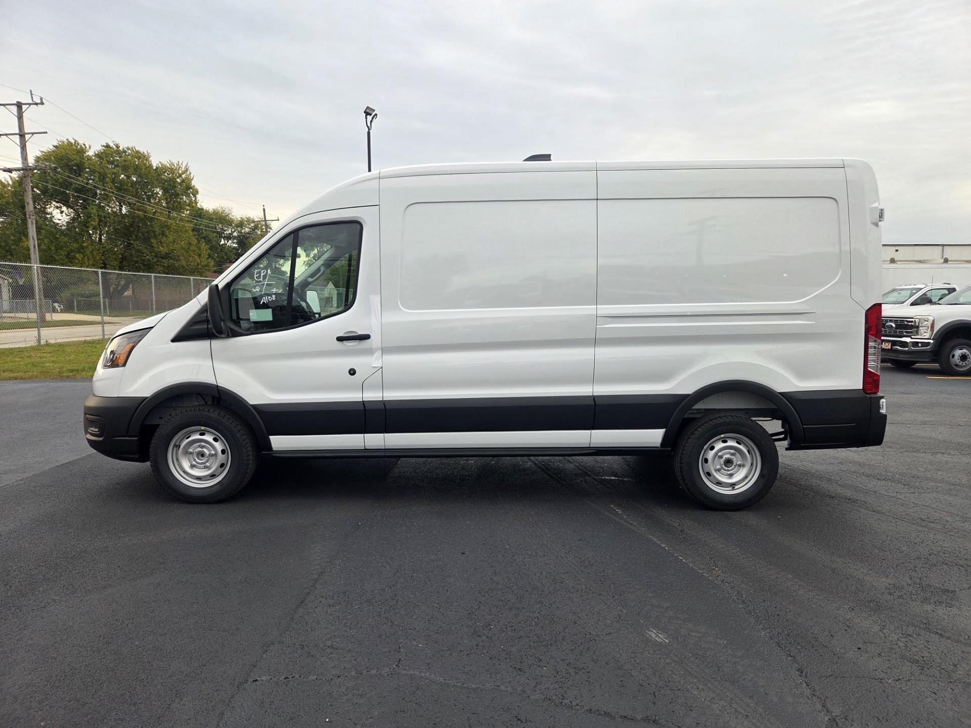 2026 Ford Transit 250 Medium Roof RWD Empty Cargo Van for sale #1962381 - photo 3
