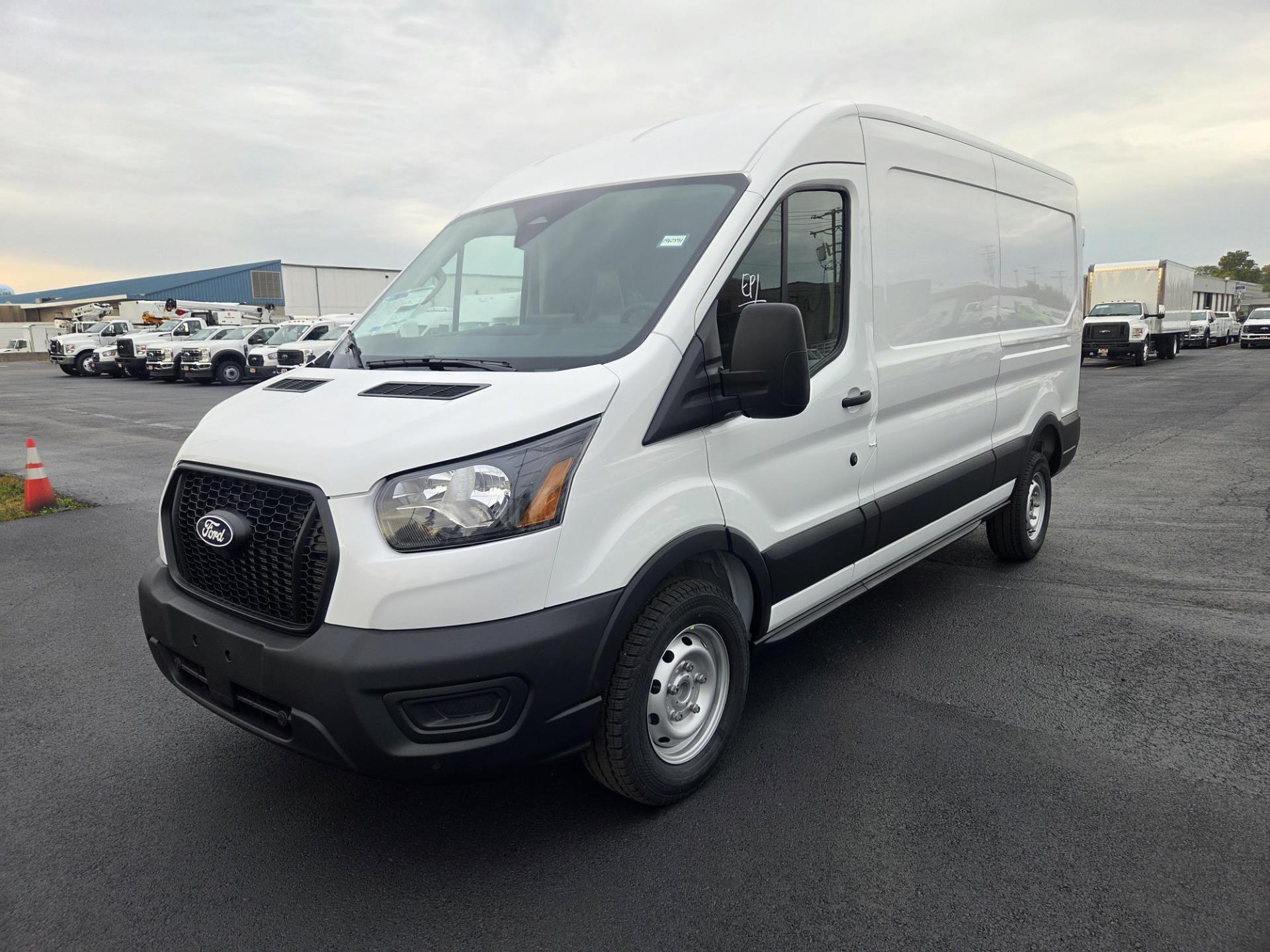 2026 Ford Transit 250 Medium Roof RWD Empty Cargo Van for sale #1962381 - photo 1