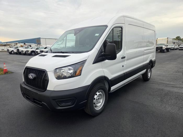 2026 Ford Transit photo 3