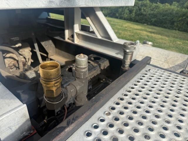 2020 International LT625-21