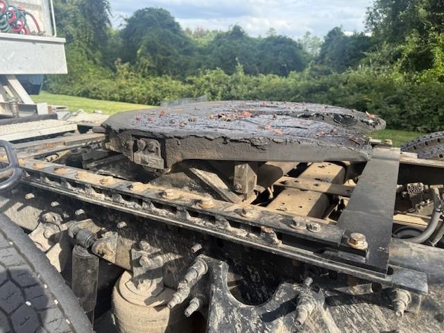 2020 International LT625-22