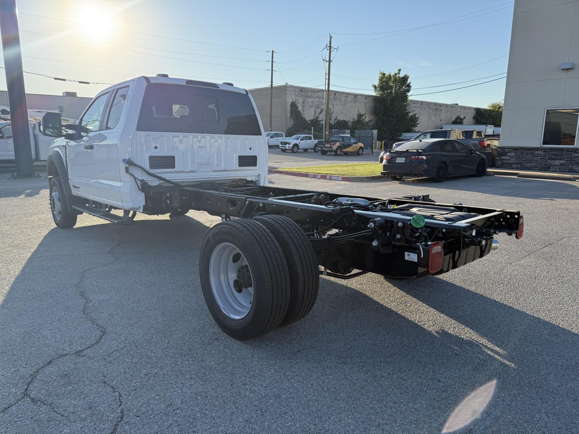 2026 Ford F-550 Super Cab DRW 4x4 Cab Chassis for sale #1957284 - photo 2