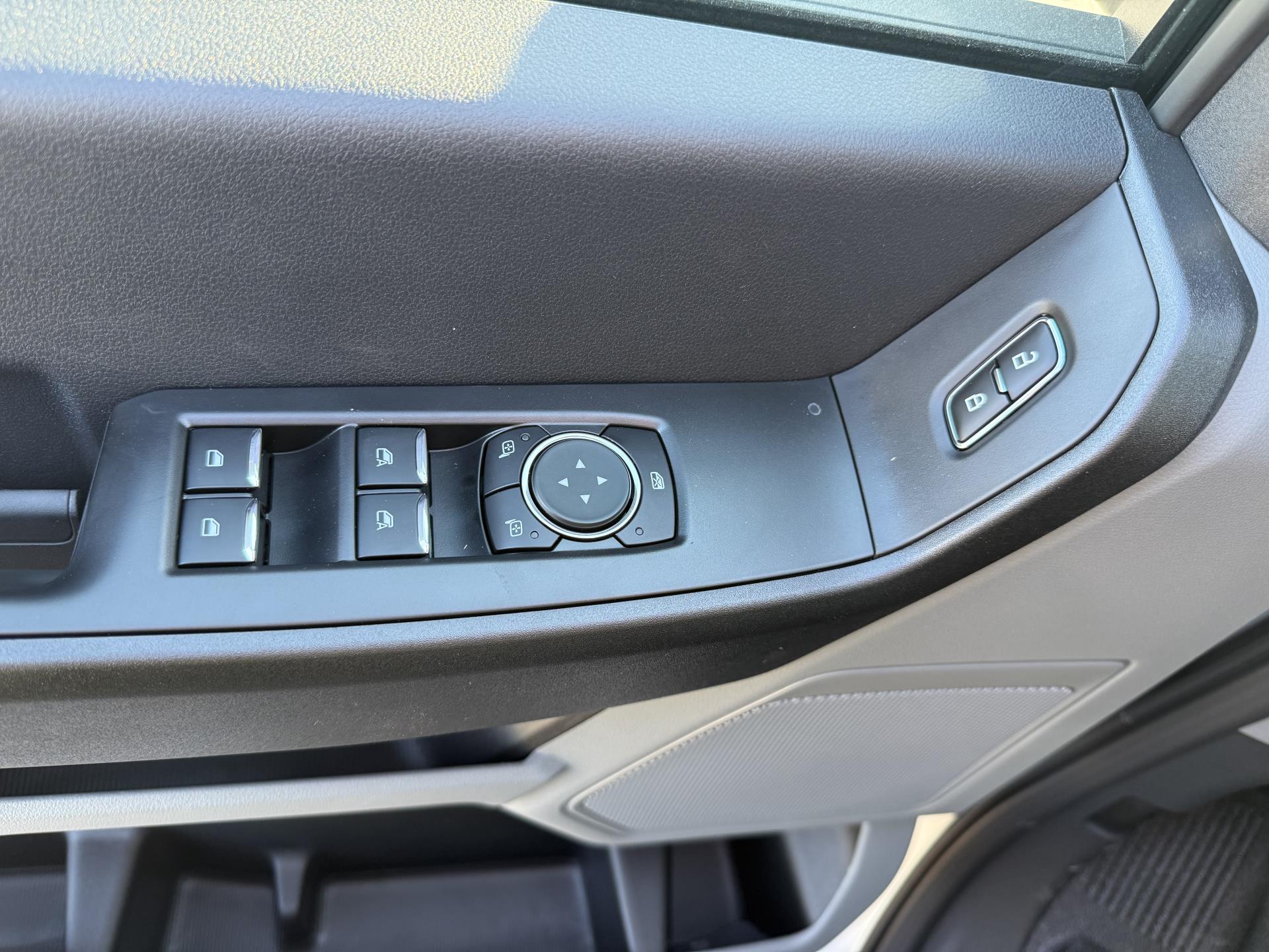 New 2026 Ford F-550 - photo 13