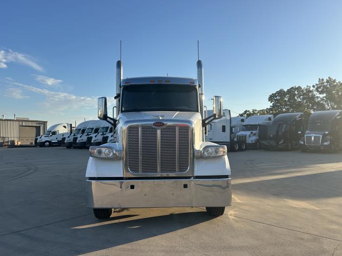 2020 Peterbilt 567-1