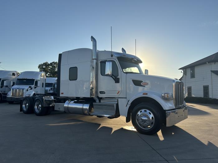 2020 Peterbilt 567-2