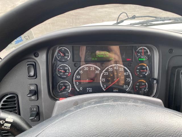 2023 Freightliner Business Class M2 106-18