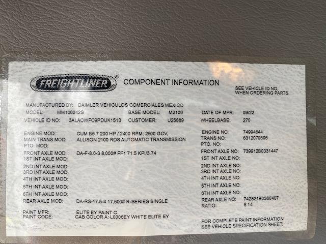 2023 Freightliner Business Class M2 106-25