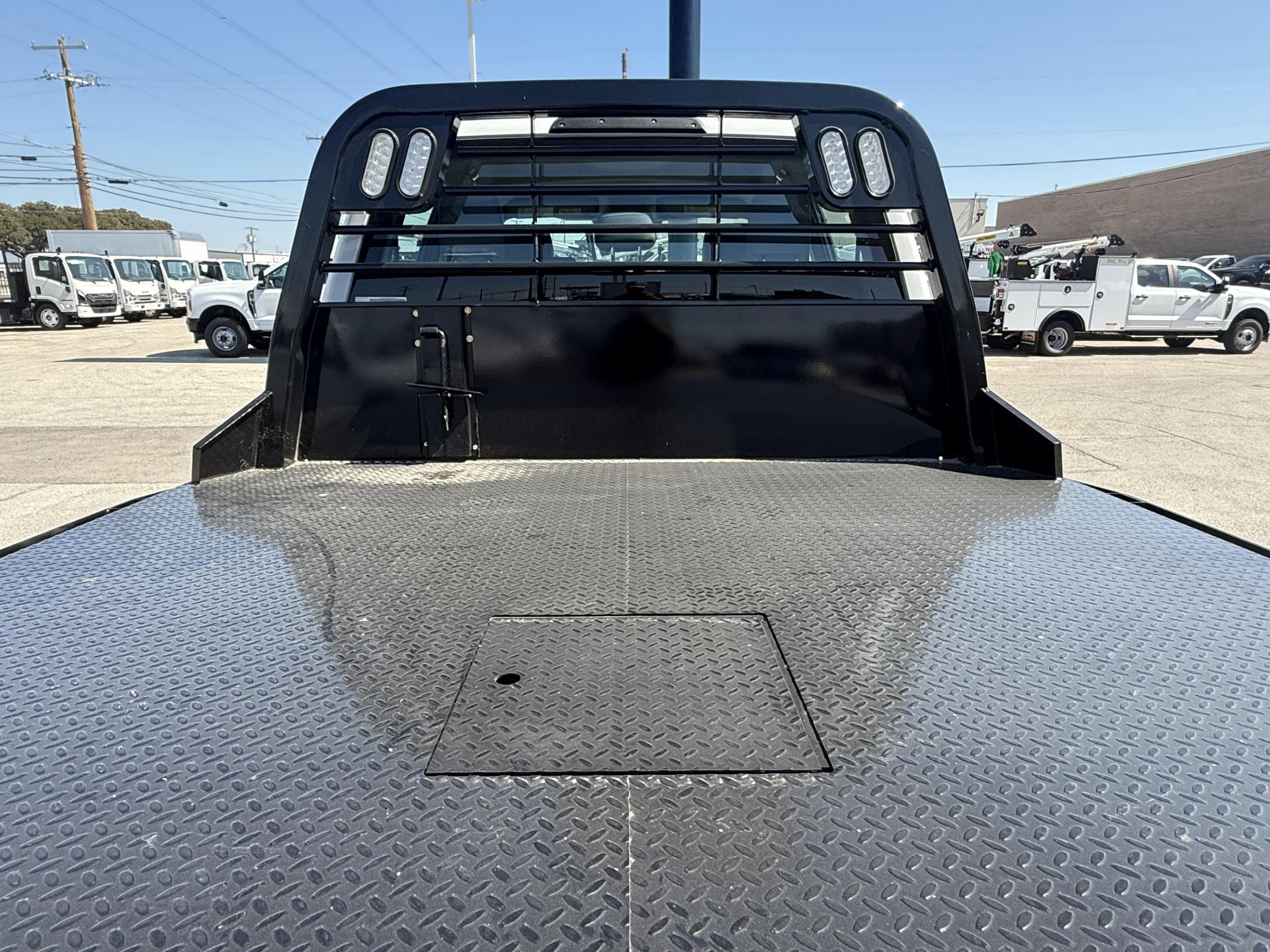 2026 Ford F-350 Crew Cab DRW 4x4 Flatbed Truck for sale #1950155 - photo 10