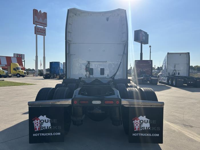 2022 Peterbilt 579-5