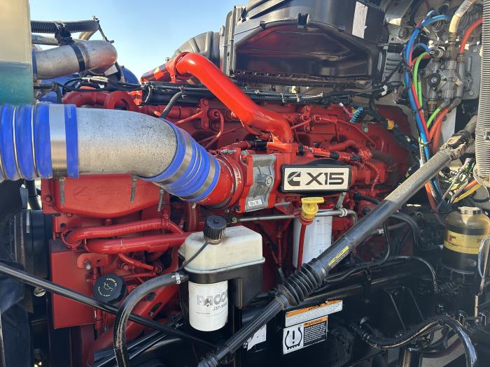 2022 Peterbilt 579-13