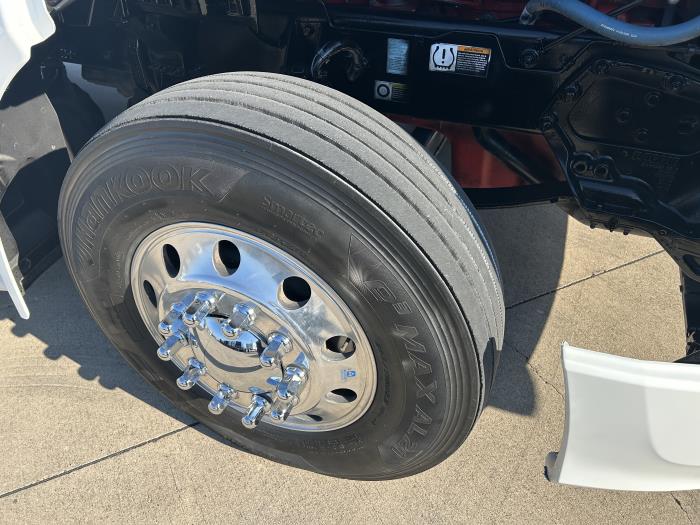 2022 Peterbilt 579-15