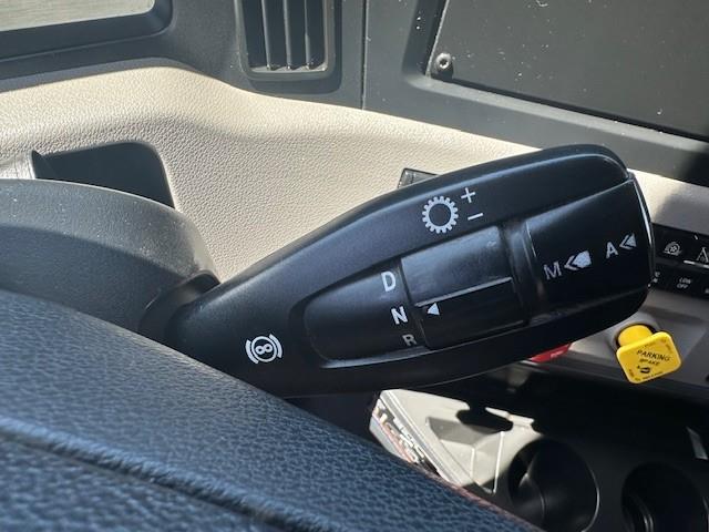 2020 Freightliner Cascadia-8