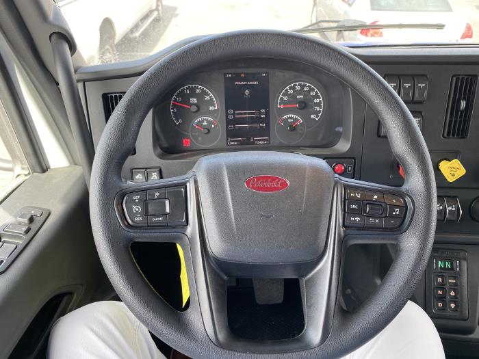 2026 Peterbilt 548-9