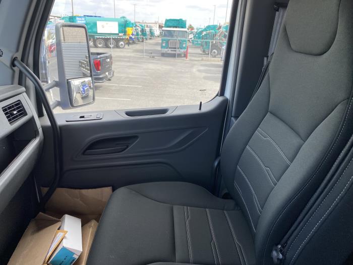 2026 Peterbilt 548-11