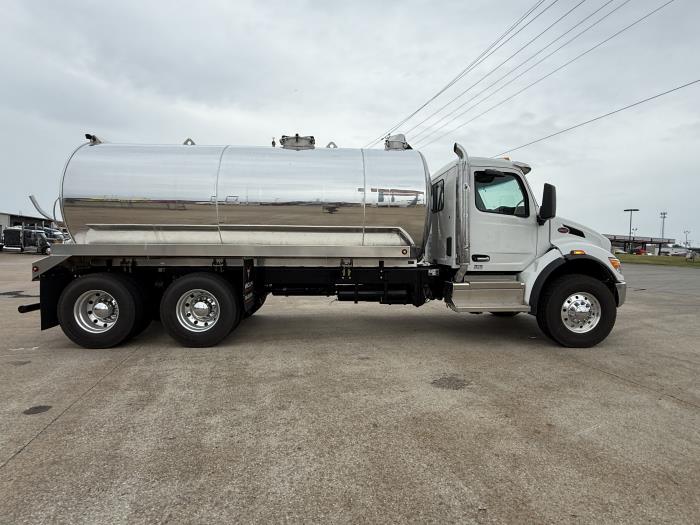 2025 Peterbilt 548-16