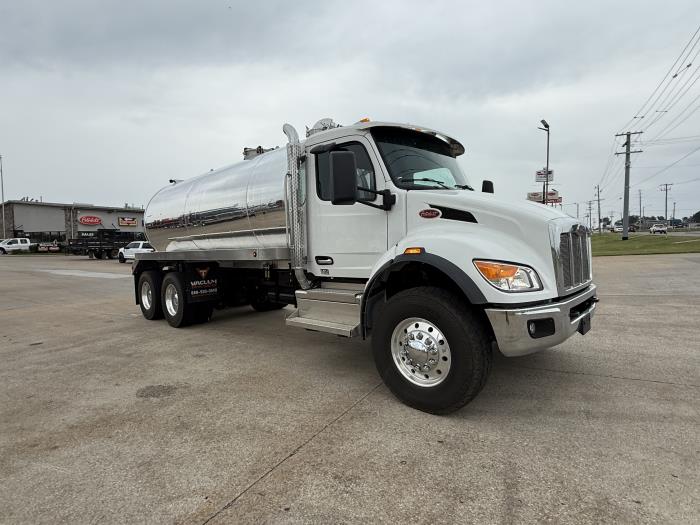 2025 Peterbilt 548-19