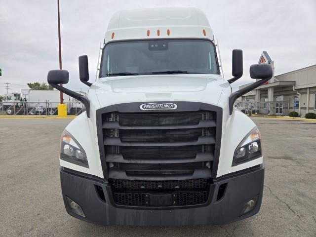 2021 Freightliner Cascadia-2