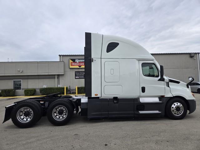 2021 Freightliner Cascadia-4