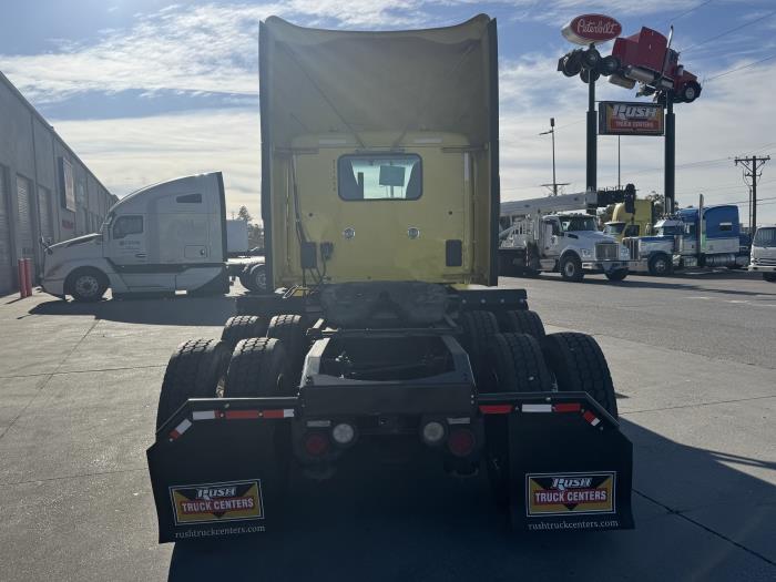 2021 Peterbilt 579-5