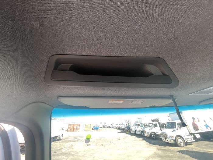 2026 Peterbilt 548-17