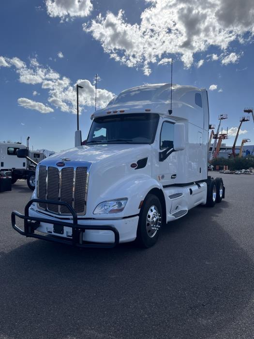 2022 Peterbilt 579-1