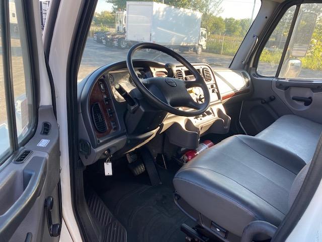 2020 Freightliner Business Class M2 106-18