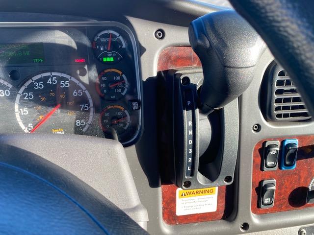 2020 Freightliner Business Class M2 106-21