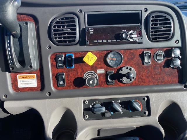 2020 Freightliner Business Class M2 106-22