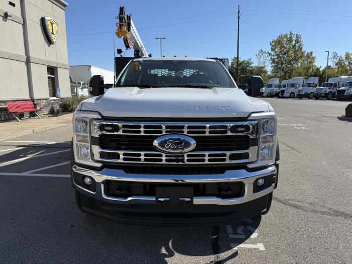 2025 Ford F-550-2