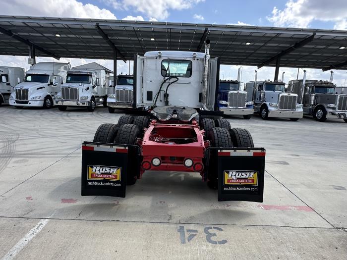 2022 Peterbilt 567-4